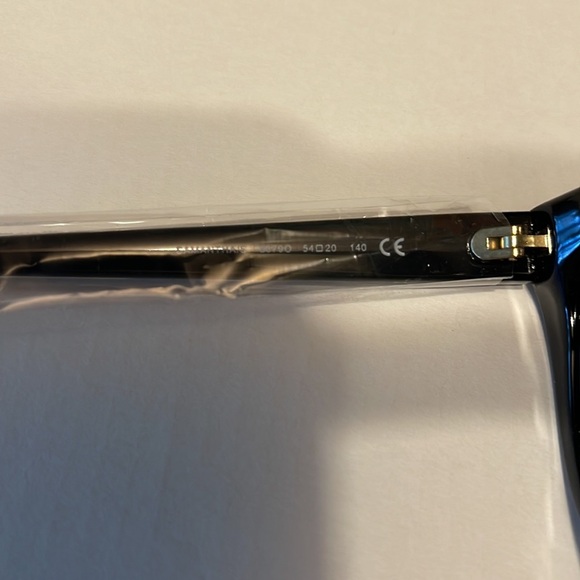 Kate Spade Samantha Sunglasses New In Package main image 11